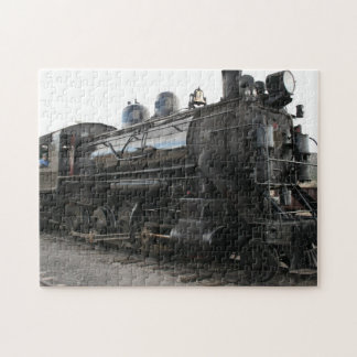 Vintager Zug-Dampf-Motor in Schwarzweiss Puzzle