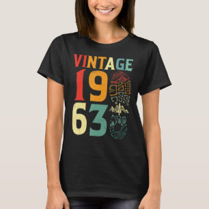 Vintages 59-jähriges Camping 1963 Wandern T-Shirt