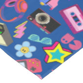 Vintages 80er-Muster 01.w Blue BG Tischdecke (Schrägansicht)