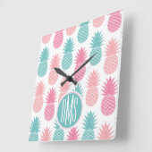 Vintages Ananas-Muster | Monogramm Quadratische Wanduhr (Winkel)