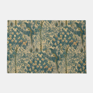 Vintages Art Nouveau Macaw Muster von Walter Crane Fußmatte