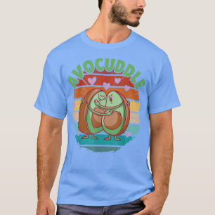 Vintages Avocado-Paar umarmt Liebe, lustiges Avoca T-Shirt