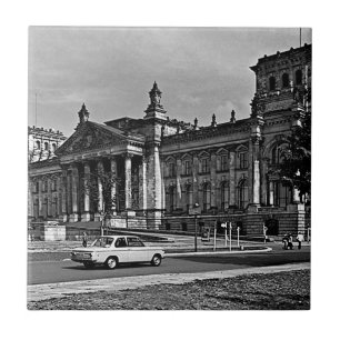 Vintages Berliner Reichstagshaus Fliese