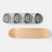 Vintages Blumenschädel Halloween Skateboard (Horizontal)