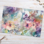 Vintages botanisches Muster Seidenpapier<br><div class="desc">Ein hübscher,  Vintager Hintergrund im Aquarell mit Blume und Blätter in hübschen Pinks,  Püree,  Blues und Grüntönen. Ideal für Entcoupage oder als einmalige Geschenkpackung.</div>