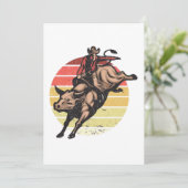 Vintages Bull Riding Cowboy Country Rodeo Geschenk Einladung (Stehend Vorderseite)
