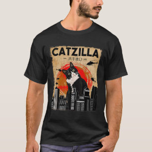 Vintages Catzilla T-Shirt - Funny Tuxedo Cat and K