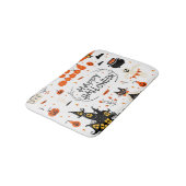 Vintages Design von Halloween Elements im Set Badematte (Schrägansicht)