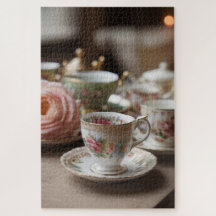 Vintages Elegantes Teacup