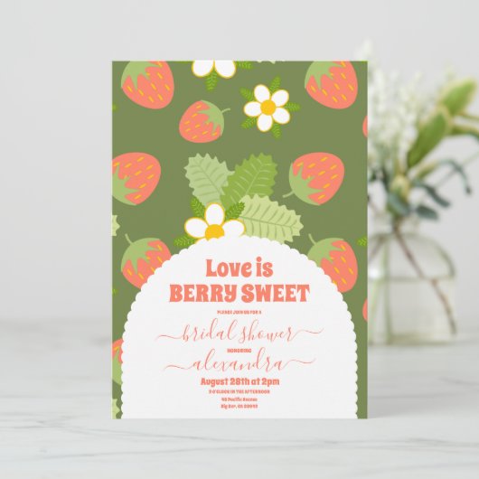 Vintages Erdbeeren und Grünes Brautparty Einladung (Stehend Vorderseite)