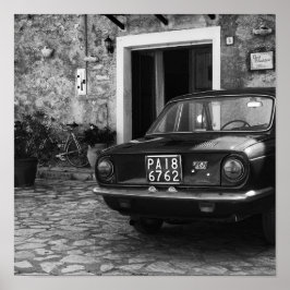 Vintages FIAT-Fahrzeug in Italien in monochromen F Poster