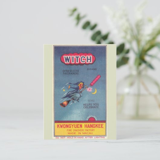 Vintages Firecracker-Paket Postkarte (Stehend Vorderseite)