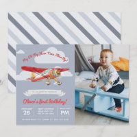Vintages Flugzeug zum Geburtstag, Foto