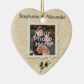 Vintages Foto mit weißem Rosenrahmen Keramik Ornament (Rechts)