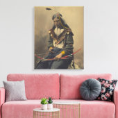 Vintages Foto von Cherokee Man mit Bow Leinwanddruck (Insitu (Wohnzimmer))