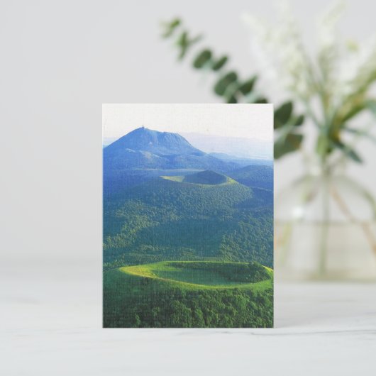 Vintages Frankreich, Auvergne, Vulkankrater Postkarte (Stehend Vorderseite)