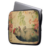 Vintages französisches Postkartenschwein mit Krone Laptopschutzhülle (Vorderseite Links)