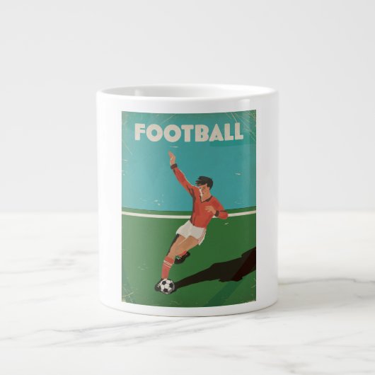 Vintages Fußballplakat Jumbo-Tasse (Vorderseite)