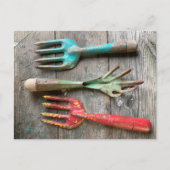 Vintages Gartenwerkzeug Postkarte von Diane Heller (Vorderseite)
