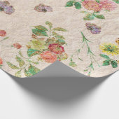 Vintages, gelbrosa niedliches Blumenmuster Geschenkpapier (Ecke)