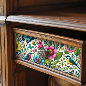 Vintages Gemustertes Gewebe aus Blumen und Butterf Seidenpapier