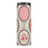 Vintages Gewebe: Patchwork Nahtloses Design. Thermosbecher (Rückseite)