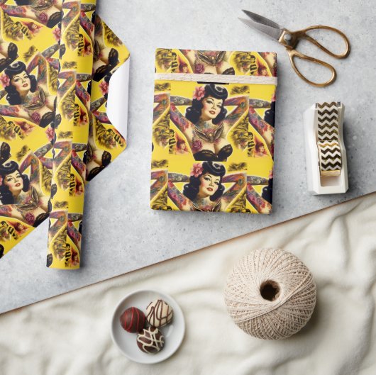 Vintages Glam-Button Geschenkpapier (Kunsthandwerk)