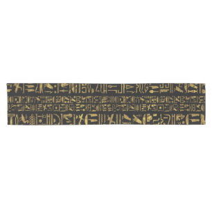 Vintages Gold der ägyptischen Hieroglyphen auf Kurzer Tischläufer