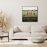 Vintages Gold Floral Gerahmtes Familienabenteuer F Leinwanddruck<br><div class="desc">Herrliche Vintag inspirierte schwarz-goldblütige gerahmte Foto-Leinwand. Es wird ein wunderschönes Geschenk für die Familie machen,  das an das große Abenteuer der Familie erinnert.</div>