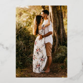 Vintages Gold Wappen Monogram Wedding Foto Folieneinladung (Rückseite)