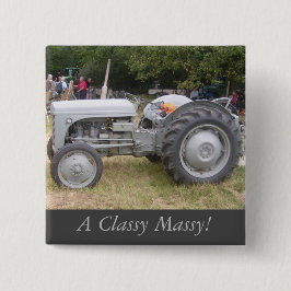 Vintages Grauschneckenzugmaschinen-Foto Button