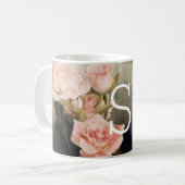 Vintages großes mit Blumenmonogramm Kaffeetasse (Vorderseite Links)