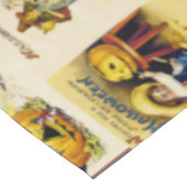 Vintages Halloween Ephemera Tischdecke (Schrägansicht)