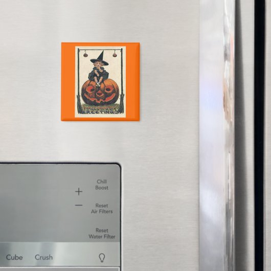 Vintages Halloween Girl auf Jack o'Lantern Magnet (In Situ (Kühlschrank))