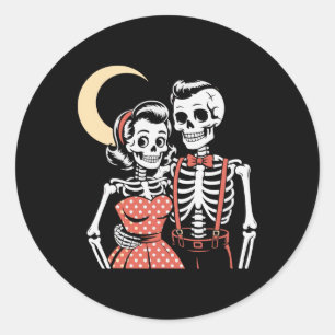 Vintages Halloween Skeleton Couple In Liebe 1950s  Runder Aufkleber
