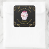 Vintages, hausgemachte Cupcake-Platz-Label Quadratischer Aufkleber (Tasche)
