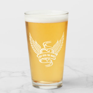 Vintages Herz mit Flügeln Glas