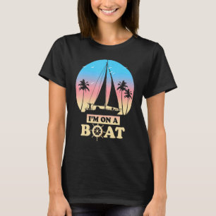 Vintages Ich auf einem Boot Relaxe Classic T-Shirt