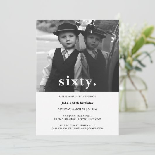 Vintages Kariertes 60. Geburtstag Foto Einladung (Stehend Vorderseite)