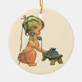 Vintages Kind Niedlich Blond Girl spricht auf Spie Keramik Ornament (Vorne)