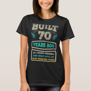 Vintages klassisches Auto vor 70 Jahren gebaut sie T-Shirt