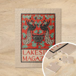 Vintages Lakeside-Magazin Puzzle<br><div class="desc">Lakeside Magazine (ca. 1890-1920) | Dieses Vintage Lakeside Magazine Cover von Louise Bancroft Stevens besticht durch ein elegantes Pfauendesign, das botanische Details wunderbar mit den anmutigen Silhouetten der Pfauen verbindet. Die Schwanz-Federn der Pfaue fließen in eine aufwändige Blumenausstellung und Blätter hinein, die eine harmonische Mischung aus natürlichen und dekorativen Elementen...</div>