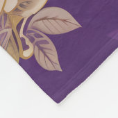 Vintages lila Goldchinoiserie Blumen Fleecedecke (Ecke)