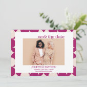 Vintages lila modernes Foto des Mittelalters Ankündigung (Stehend Vorderseite)