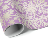 Vintages Lila Packpapier mit Schneeflocken (Rolleneckpunkt)