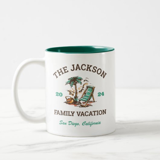 Vintages Logo für Familienurlaub am Strand Zweifarbige Tasse (Links)