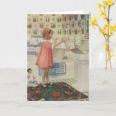 Vintages Mädchen, Kinderwäscherei Hängekleidung Karte (Gelbe Blume)