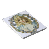 Vintages Mädchen mit schönen Blume und Bow Notizblock (angewinkelt)