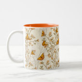 Vintages mit Blumenmuster mit Schmetterlingen Zweifarbige Tasse (Links)