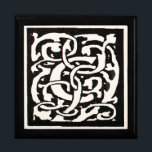 Vintages Monogramm C Jugendstil Erinnerungskiste<br><div class="desc">Jugendstilbriefe - Monogramme aus der Kunst- und Handwerksbewegung Dieser Buchstabe C ist ein robustes Monogramm C,  umgeben von einem handgezeichnet Weinmuster,  das erstmals 1901 in der Kunst- und Handwerksbewegung im Jugendstil veröffentlicht wurde.</div>